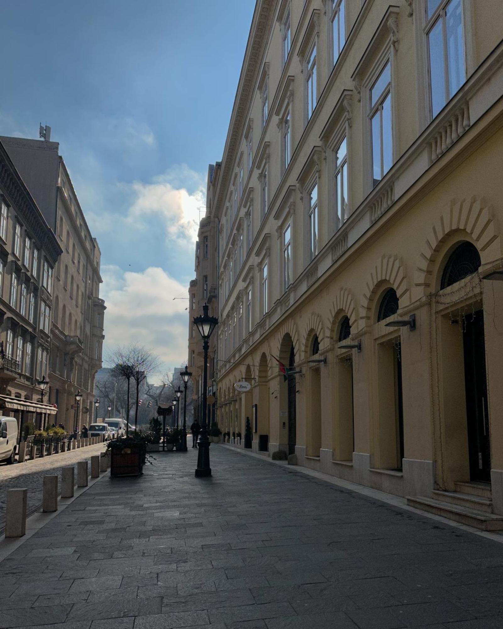 Dolce Vita Basilica บูดาเปสต์ ภายนอก รูปภาพ